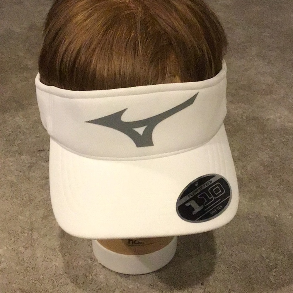 Mizuno 110 flex fit visor new